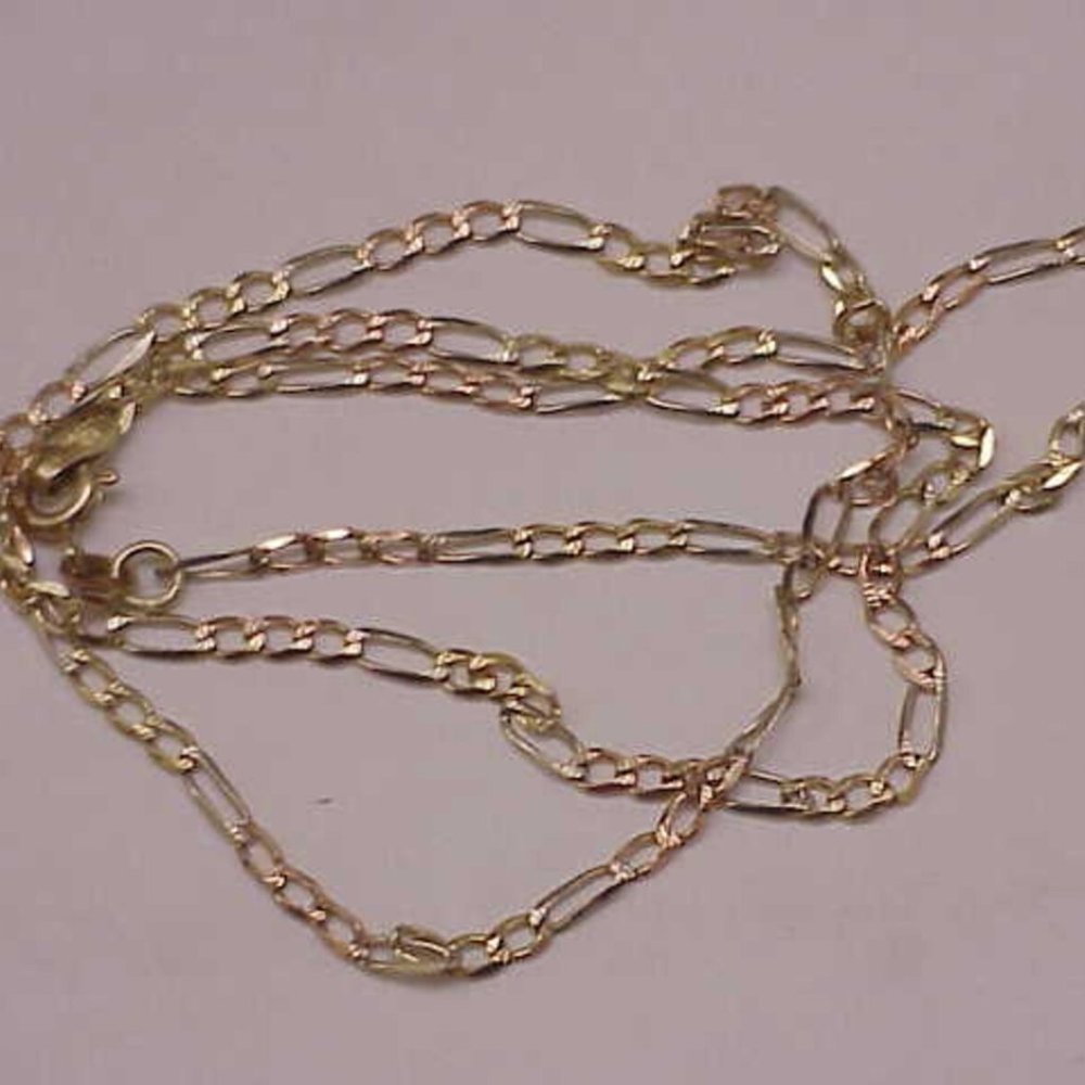 Estate Vintage 14k yellow gold figaro link style chain necklace 18.5"